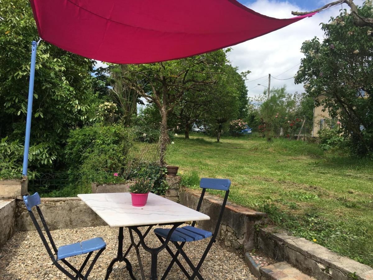 Gite Des Z'As Nérac Buitenkant foto